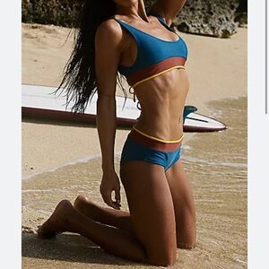 Seea Naya Bikini Top NWT